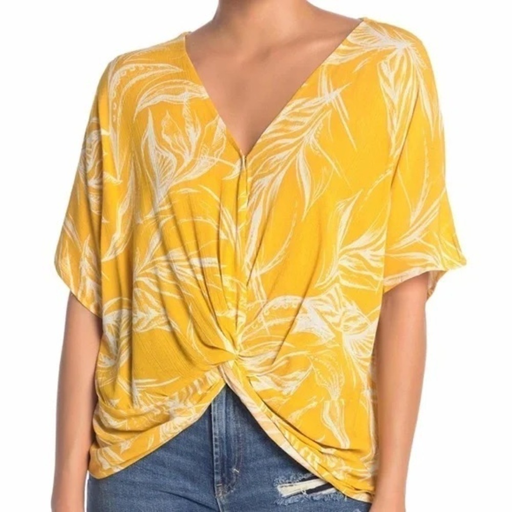 BLU Pepper Yellow and White Palm deep V Neck Top Medium